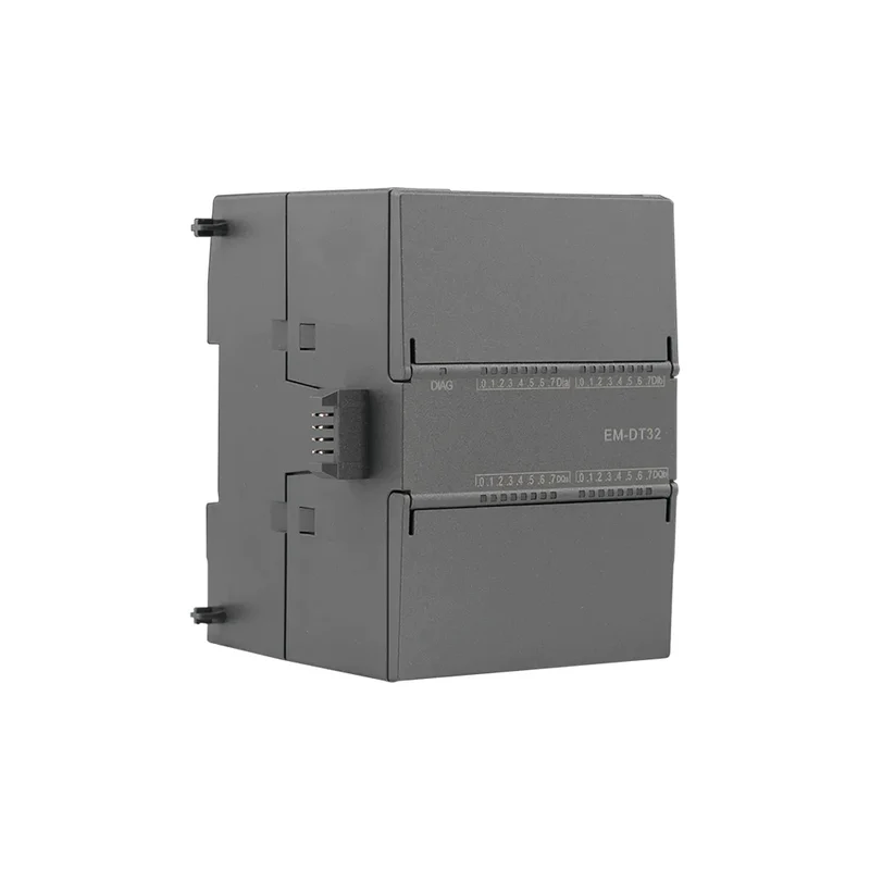 EM DT32