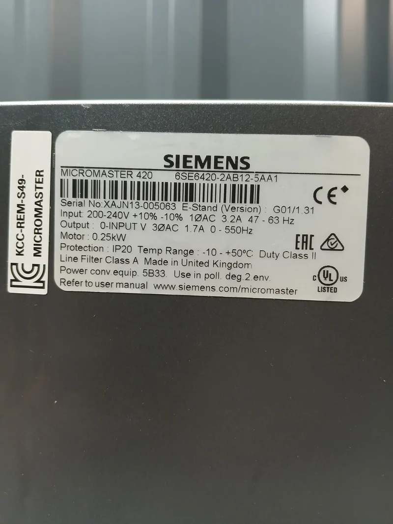 Siemens MICROMASTER 420 6SE6420-2AB12-5AA1