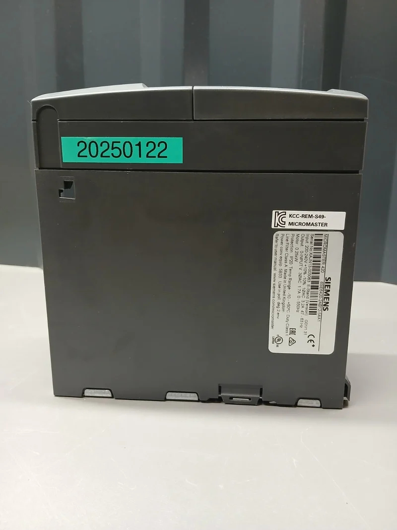 Siemens MICROMASTER 420 6SE6420-2AB12-5AA1