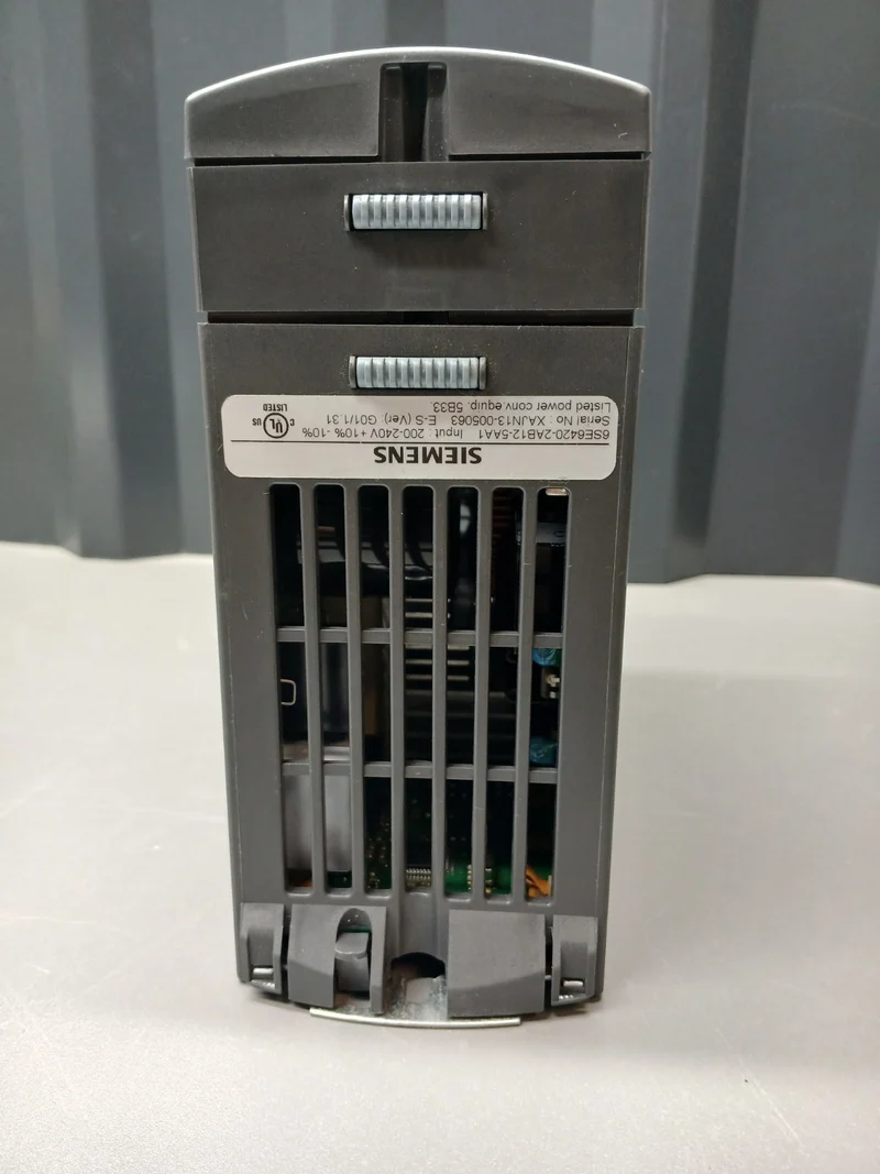 Siemens MICROMASTER 420 6SE6420-2AB12-5AA1