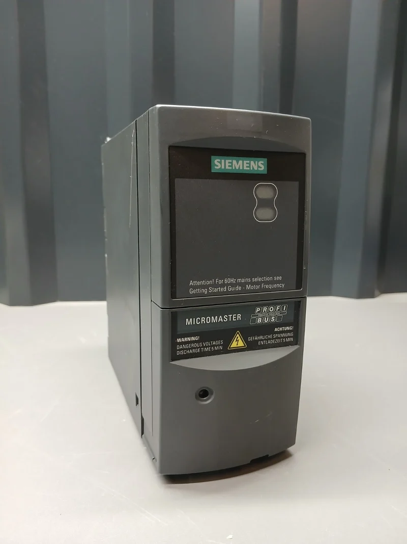 Siemens MICROMASTER 420 6SE6420-2AB12-5AA1
