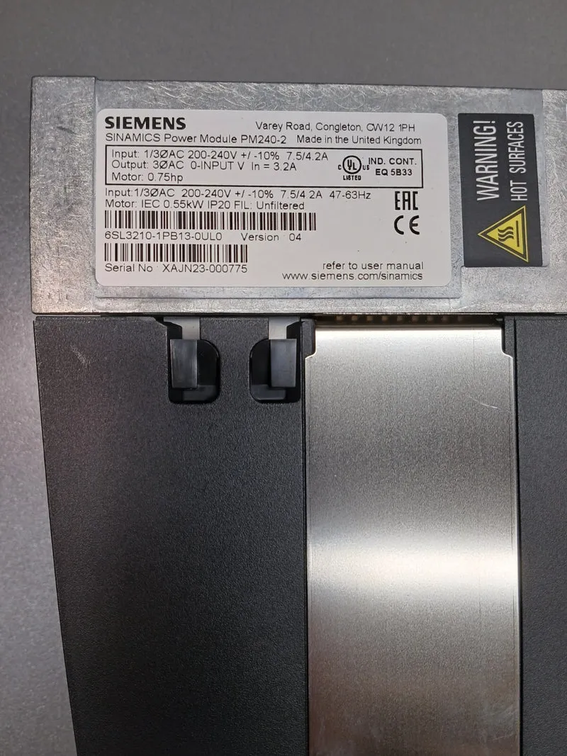 Siemens SIMOTION D 6AU1410-2AD00-0AA0 + 6SL3210-1PB13-0UL0 Controller