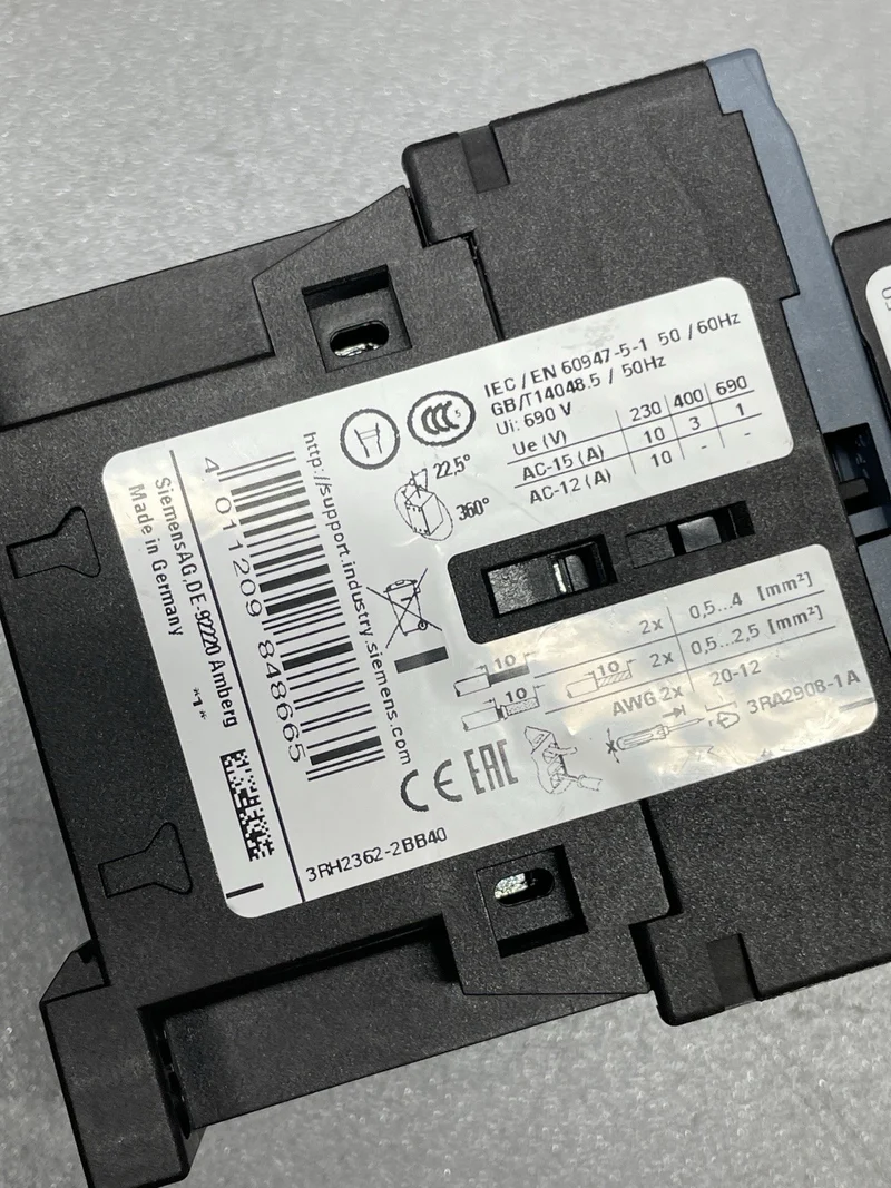 Siemens Schütz 3RT2018-2BB42 Hilfsschalter 3RH2911-2FA40