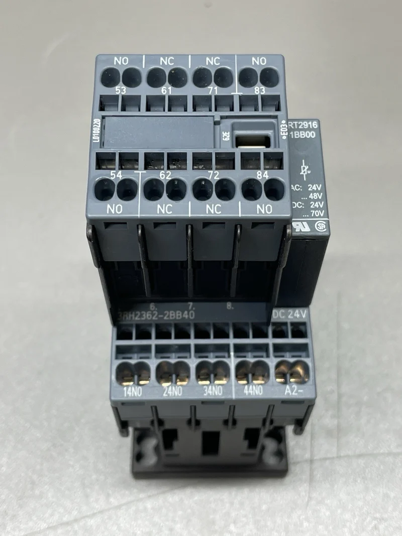 Siemens Schütz 3RT2018-2BB42 Hilfsschalter 3RH2911-2FA40