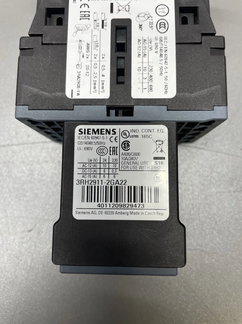 Siemens Schütz 3RH2362-2BB40 Hilfsschalterblock 3RH2911-2GA22