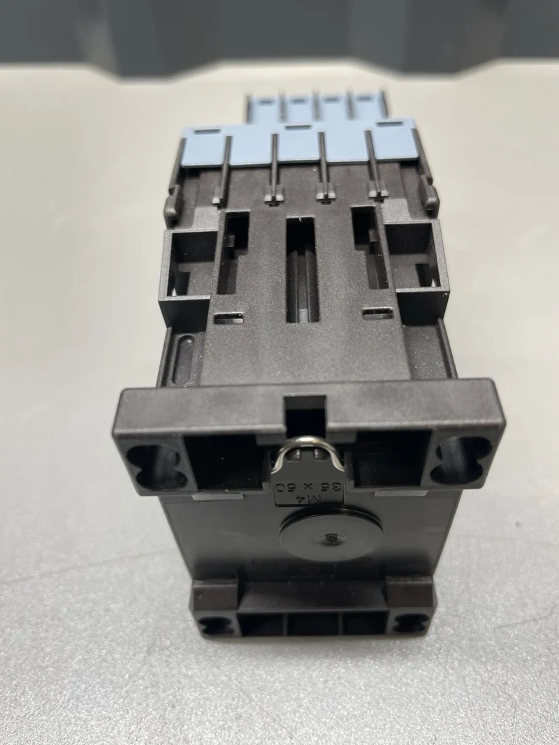 Siemens Schütz 3RH2362-2BB40 Hilfsschalterblock 3RH2911-2GA22