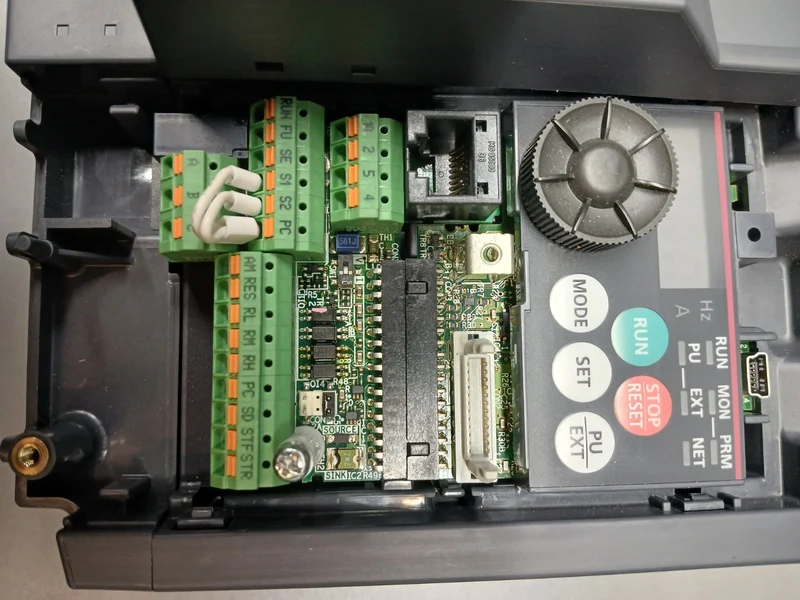 Mitsubishi FR-E740-016SC-EC TC101A820G61 Umrichter Controller