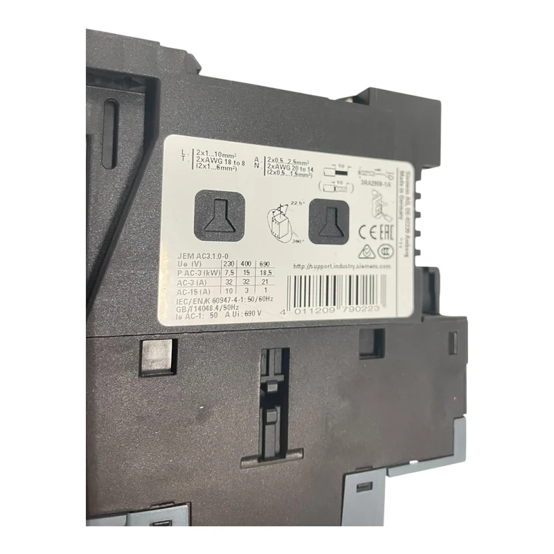Siemens Leistungsschütz mit Hilfskontaktblock 3RT2027-2BB40 3RH2911-2HA22
