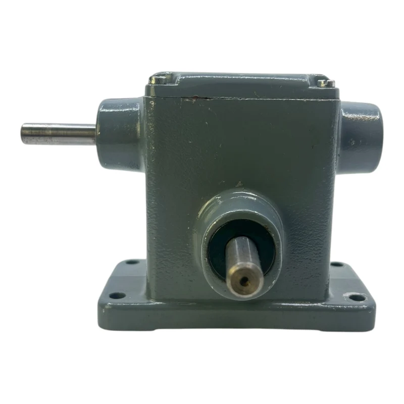Bruno Maedler Schneckengetriebe E10+R21207 Schneckengetriebe von Bruno Maedler