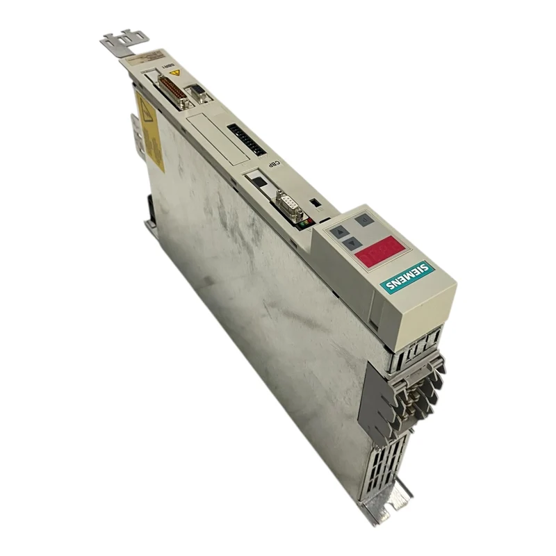 Siemens MASTERDRIVES MC DC/AC DRIVE 6SE7012-0TP50-Z Z=F01+G91+C23 für Industrie