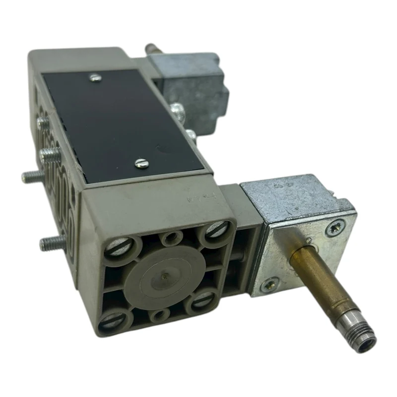 Bosch Magnetventil Wegeventil 0820024516 Magnetventil von Bosch für Industrie