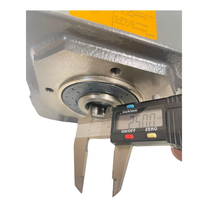 Siemens Servomotor mit Getriebe 1FK7032-5AK71-1LV5-Z Servomotor von Siemens