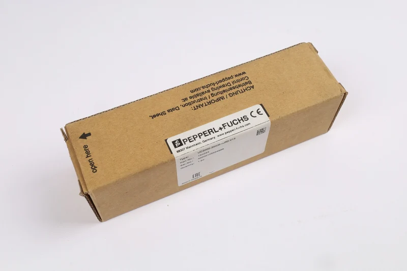 PEPPERLFUCHS UC2000-30GM-IUR2-V15 auf Lager