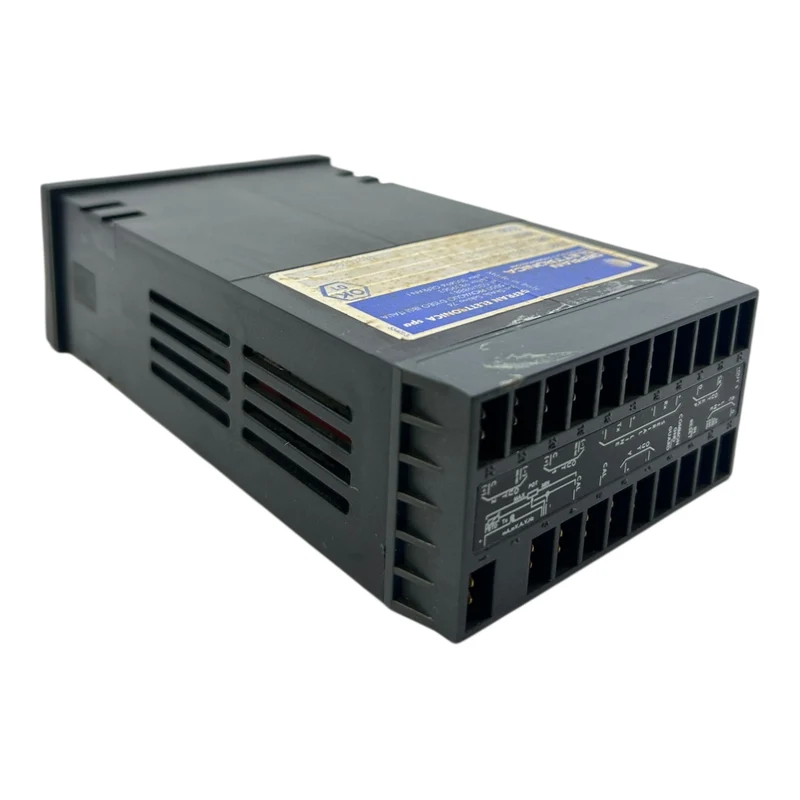 Gefran Controller 2000-SI-R0-B0 Controller von Gefran für die Industrie