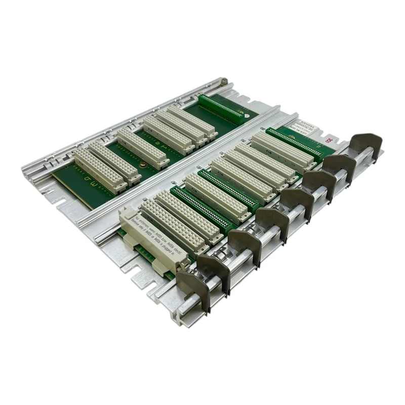 Siemens Simatic S5 Baugruppenträger 6ES5700-0LB11 Baugruppenträger von Siemens