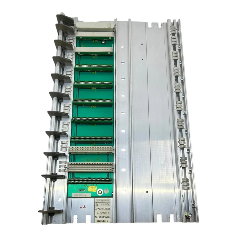 Siemens Simatic S5 Subrack 6ES700-1LA12 Simatic S5 Subrack von Siemens Industrie