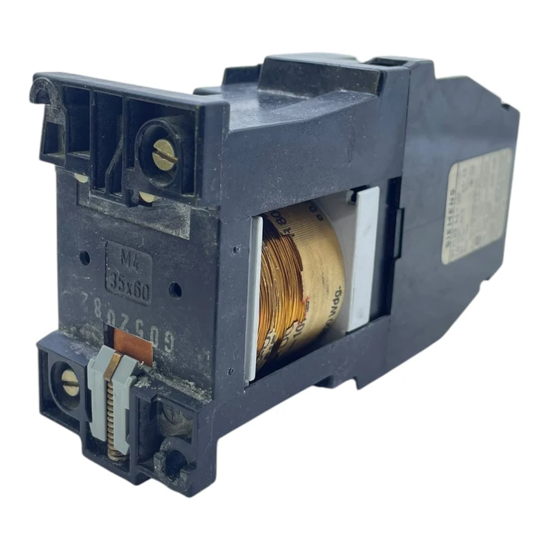Siemens Leistungsschütz 3TH8244-0B Leistungsschütz von Siemens für Industrie