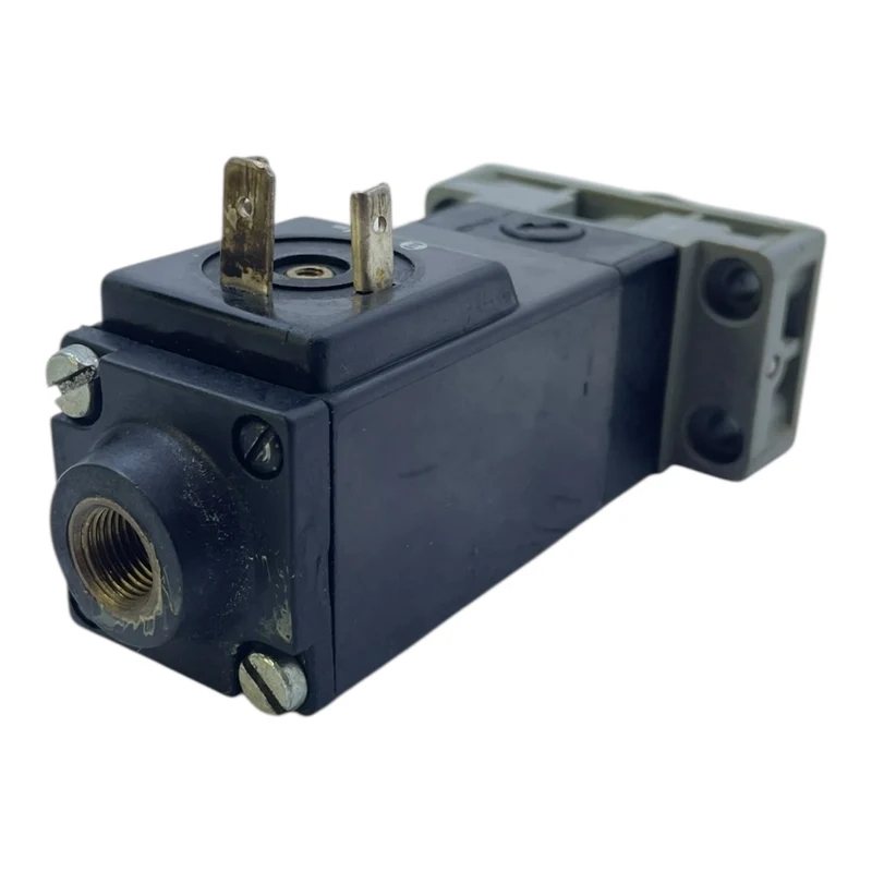 Bosch Magnetventil 24V 1824210104 Magnetventil von Bosch für die Industrie