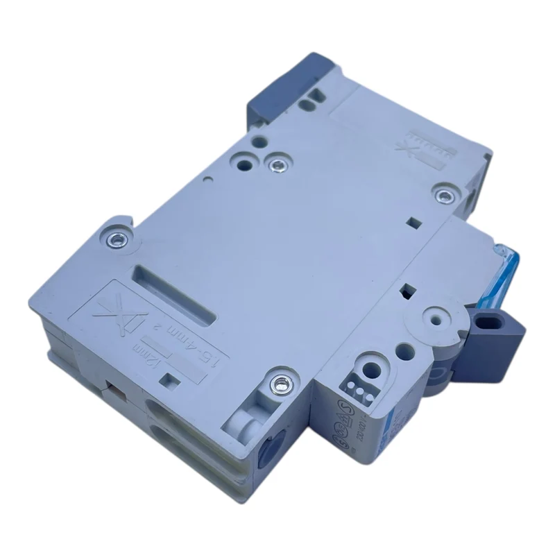 Hager Leistungsschalter Schalter MCS 110 Leistungsschalter von Hager Industrie