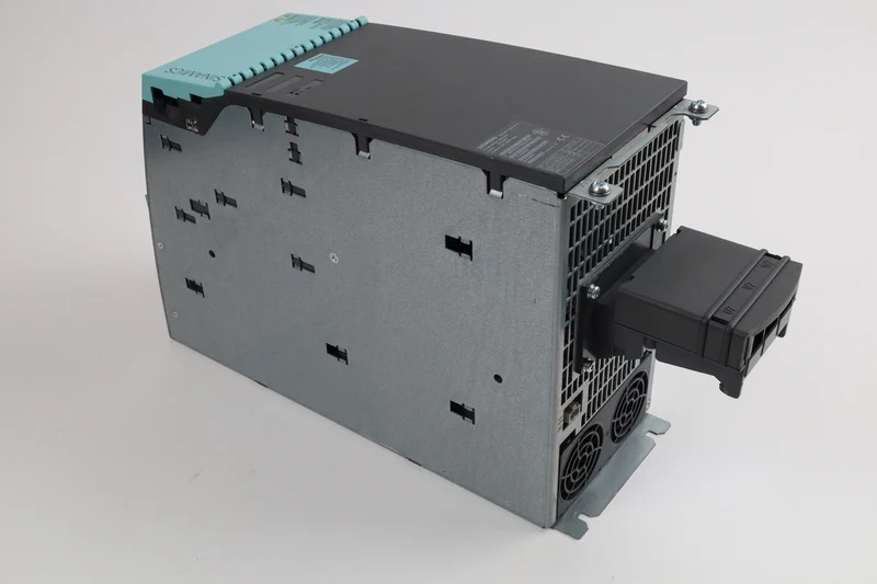 SIEMENS 6SL3120-1TE26-0AA1 auf Lager