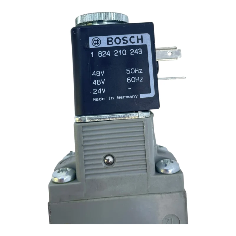 Bosch Magnetventil Wegeventil 0820034051 Magnetventil von Bosch Industrie