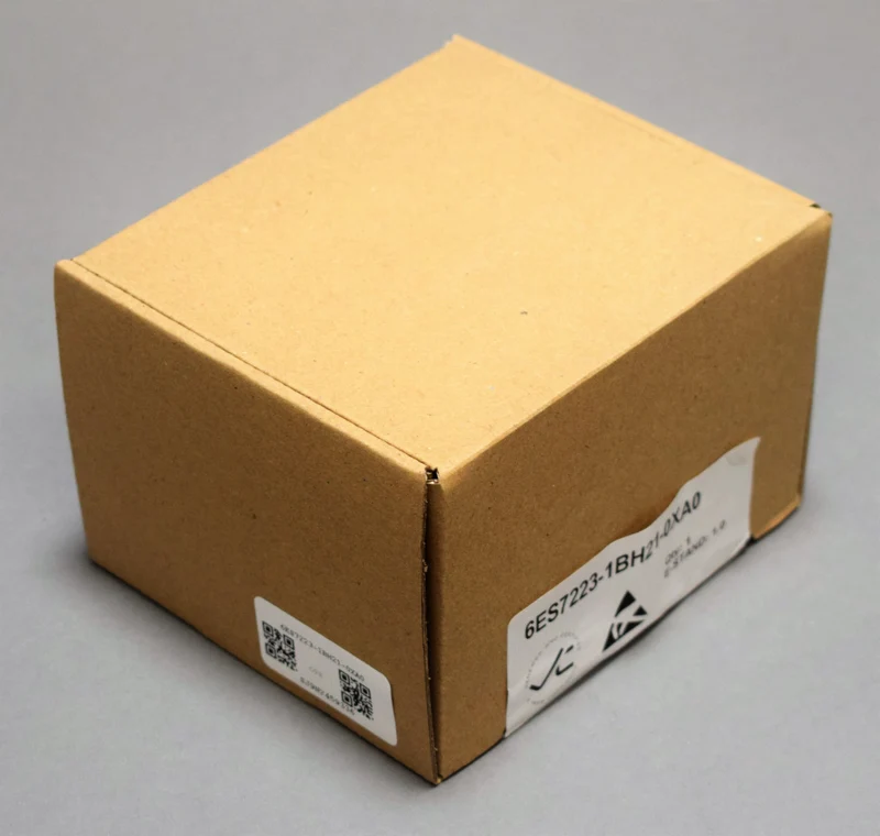 SIEMENS 6ES7223-1BH21-0XA0 auf Lager
