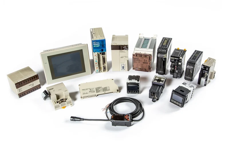 OMRON CS1W-DA08C auf Lager