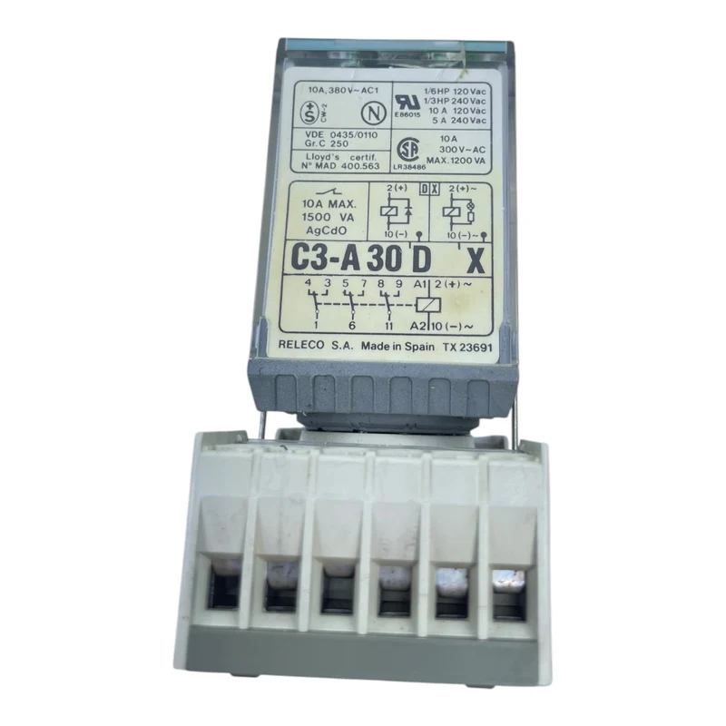 Releco Universalrelais mit Sockel C3-A30DX Universalrelais von Releco Industrie
