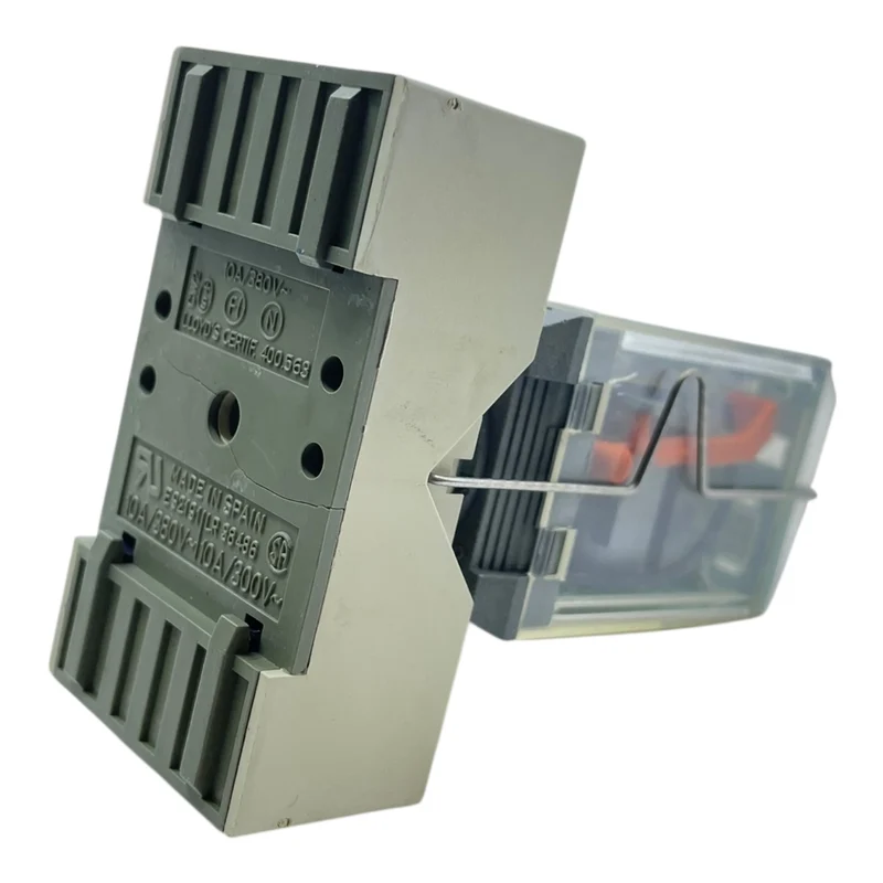 Releco Universalrelais mit Sockel C3-A30DX Universalrelais von Releco Industrie