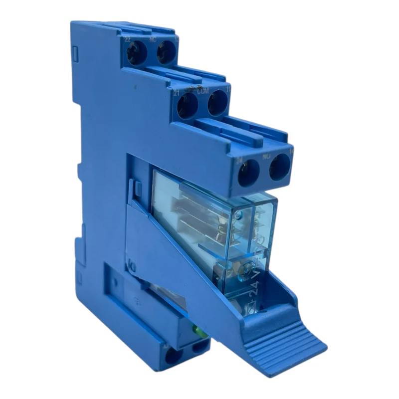 Finder Steckrelais mit Sockel 95.95.1 Steckrelais von Finder für die Industrie
