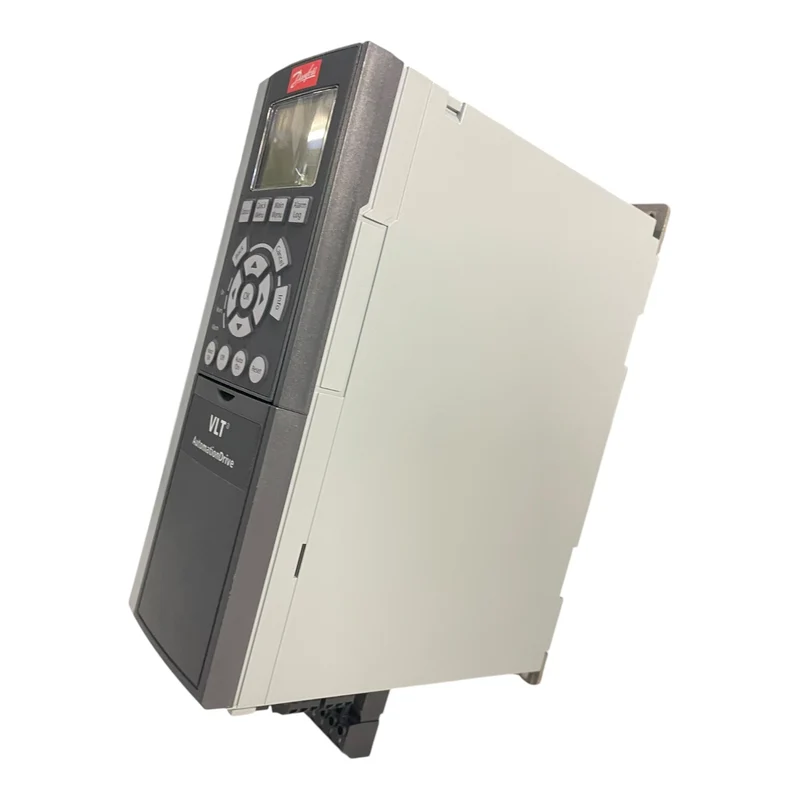 Danfoss 1,5kW Frequenzumrichter VLT Automation Drive 131B0047 FC-302P1K5T5E20H1