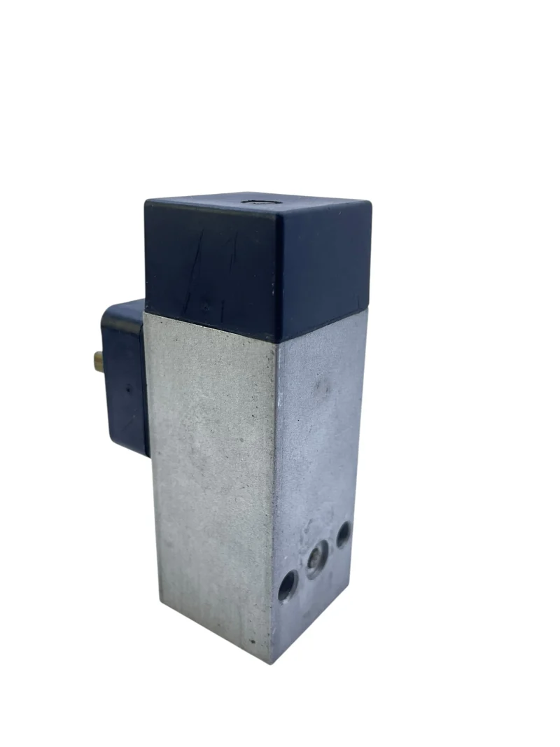 Bosch Magnetventil Ventil 0821100007 Magnetventil von Bosch für die Industrie