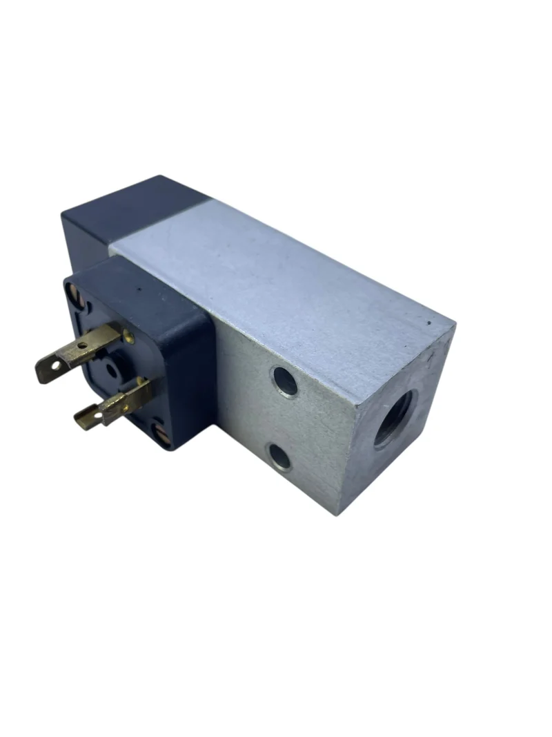 Bosch Magnetventil Ventil 0821100007 Magnetventil von Bosch für die Industrie