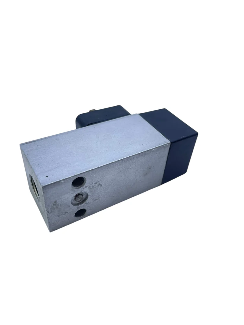 Bosch Magnetventil Ventil 0821100007 Magnetventil von Bosch für die Industrie