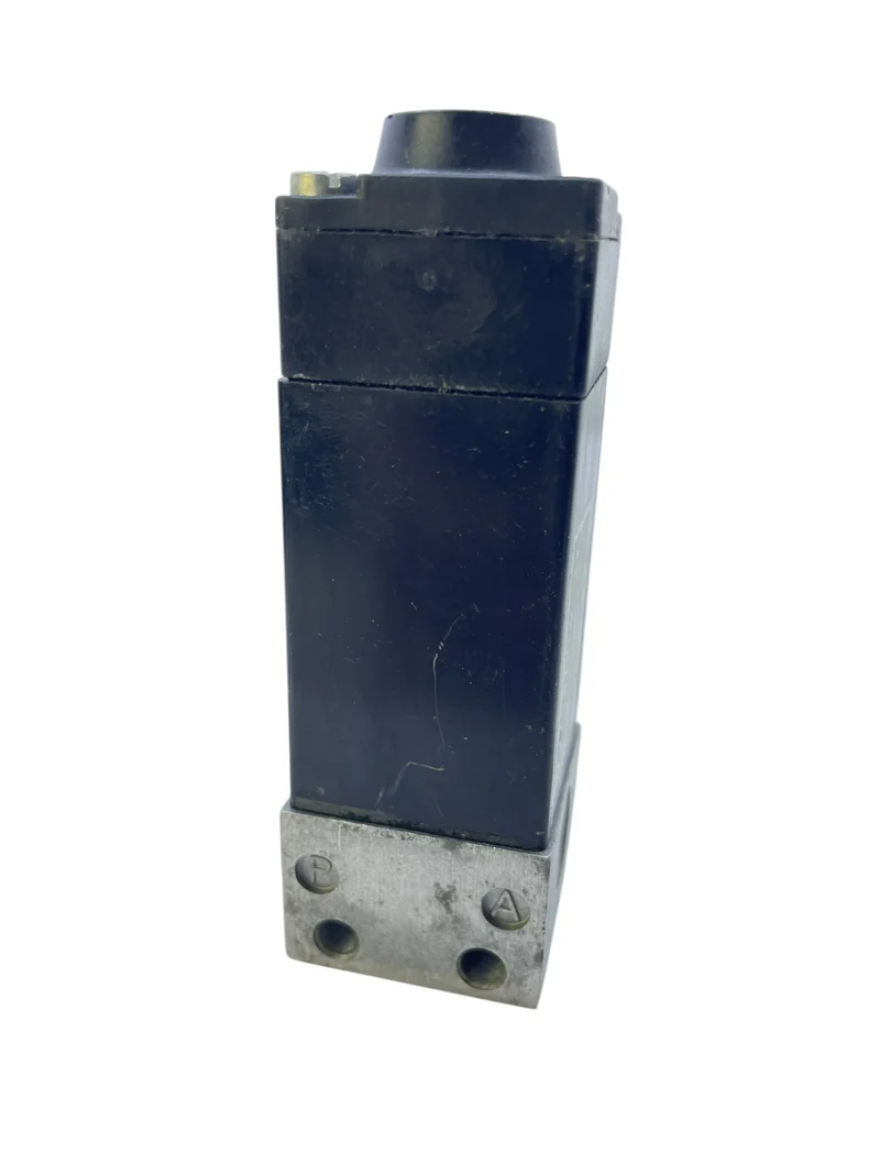 Bosch Wegeventil Magnetventil 0820005201 Magnetventil von Bosch für Industrie