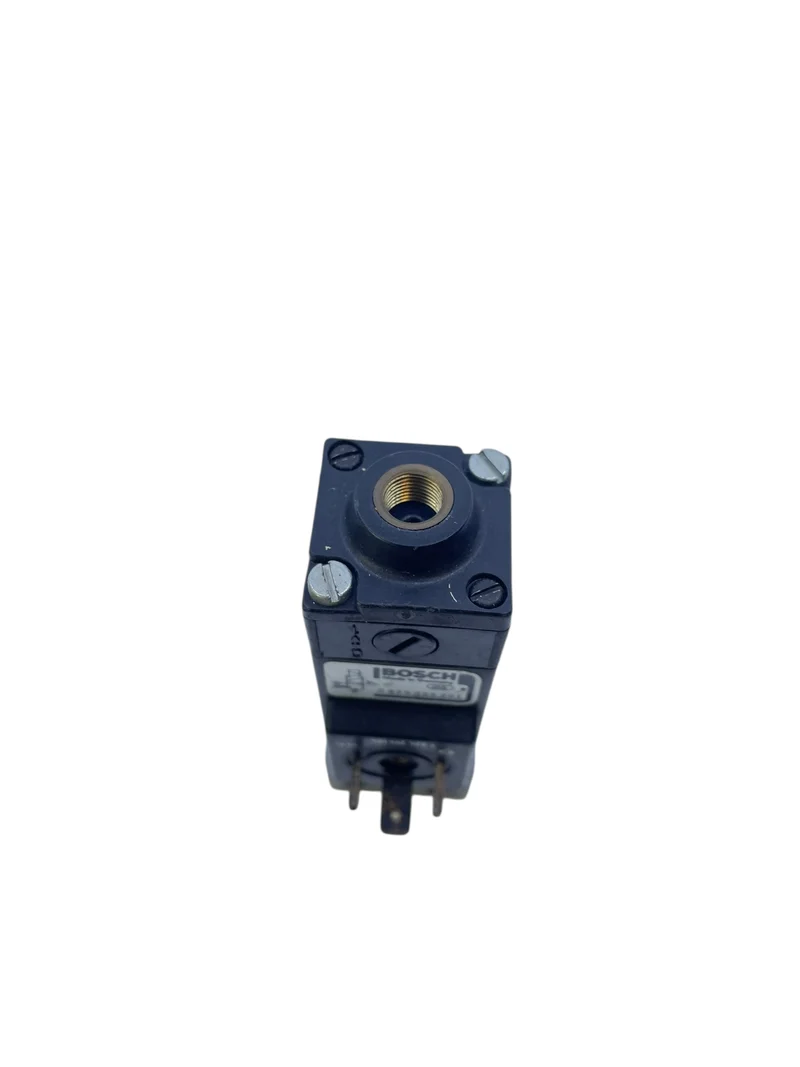 Bosch Wegeventil Magnetventil 0820005201 Magnetventil von Bosch für Industrie
