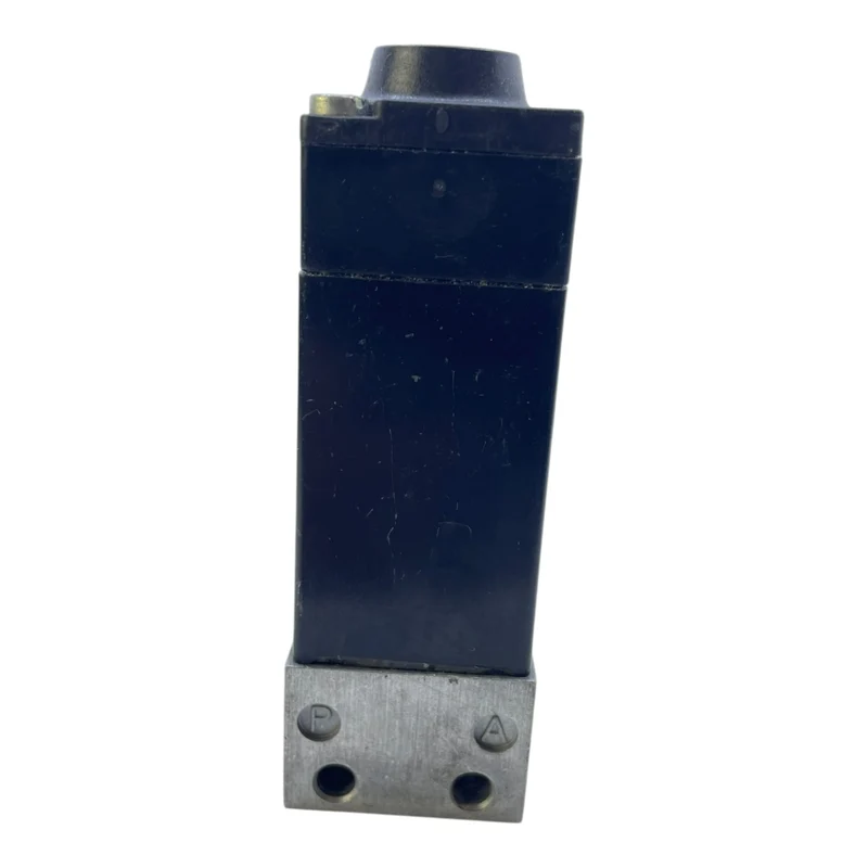 Bosch Magnetventil Wegeventil 0820005201 Magnetventil von Bosch für Industrie