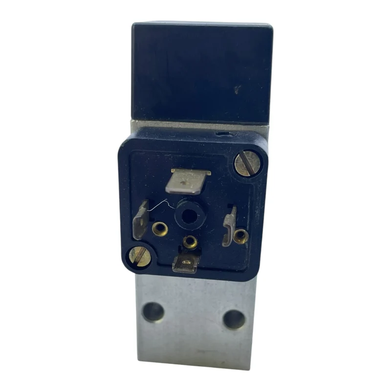 Bosch Magnetventil Ventil 0821100007 Magnetventil von Bosch für die Industrie