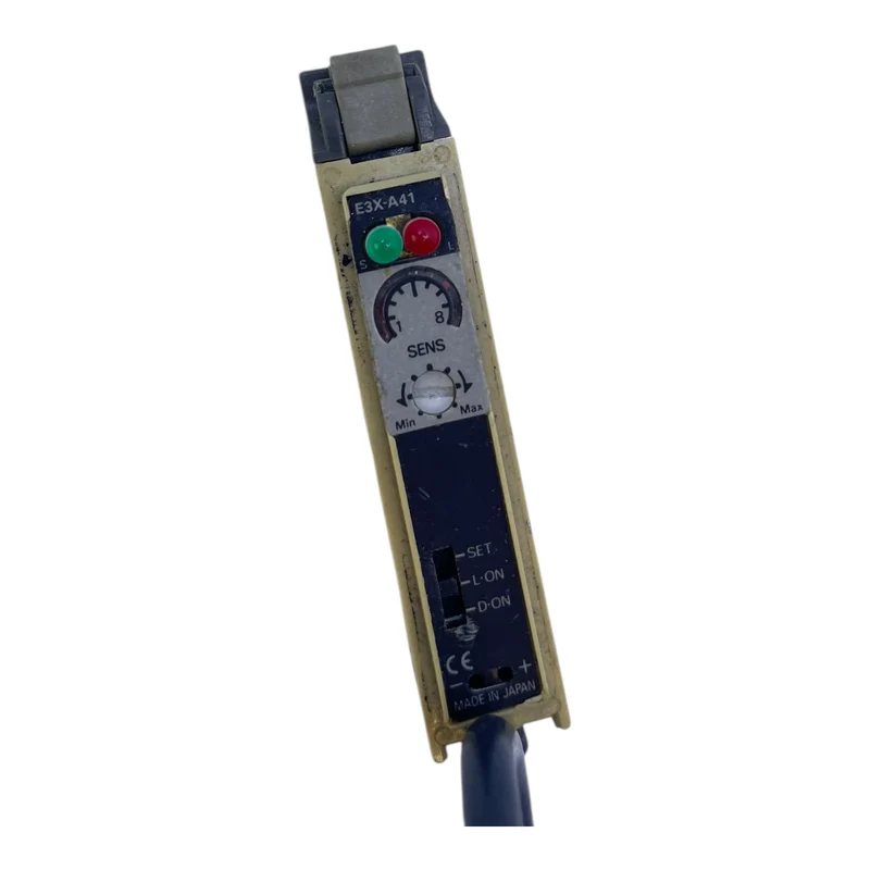 Omron Lichtwellenverstärker Sensor E3X-A41 Lichtwellenverstärker von Omron