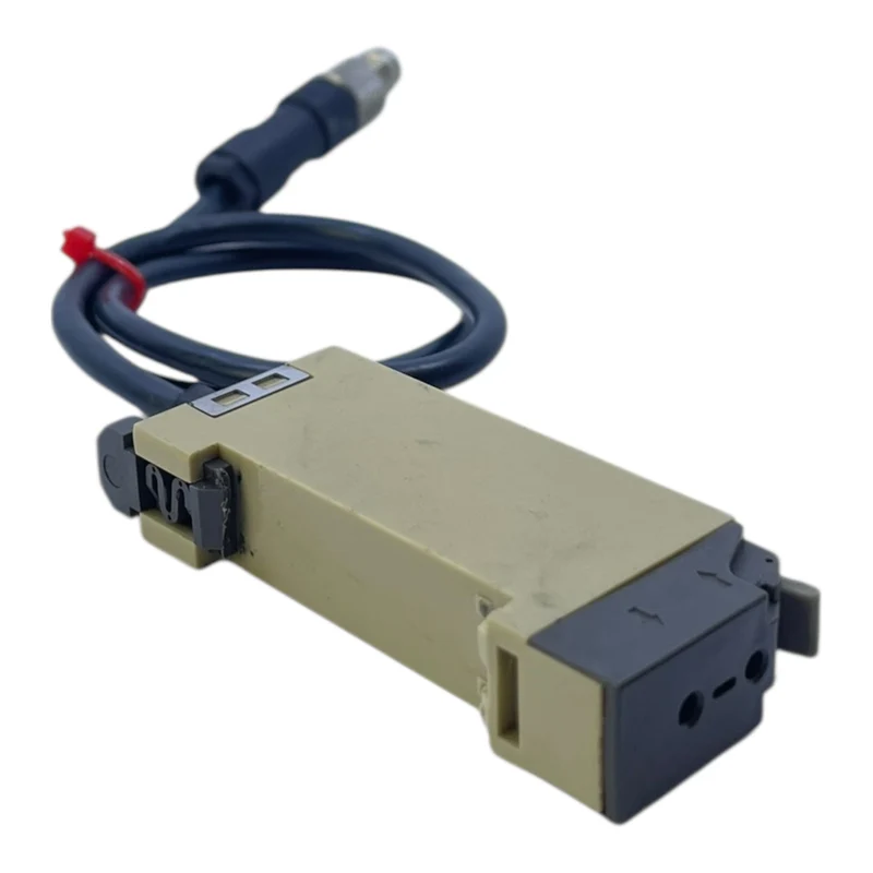 Omron Lichtwellenverstärker Sensor E3X-A41 Lichtwellenverstärker von Omron