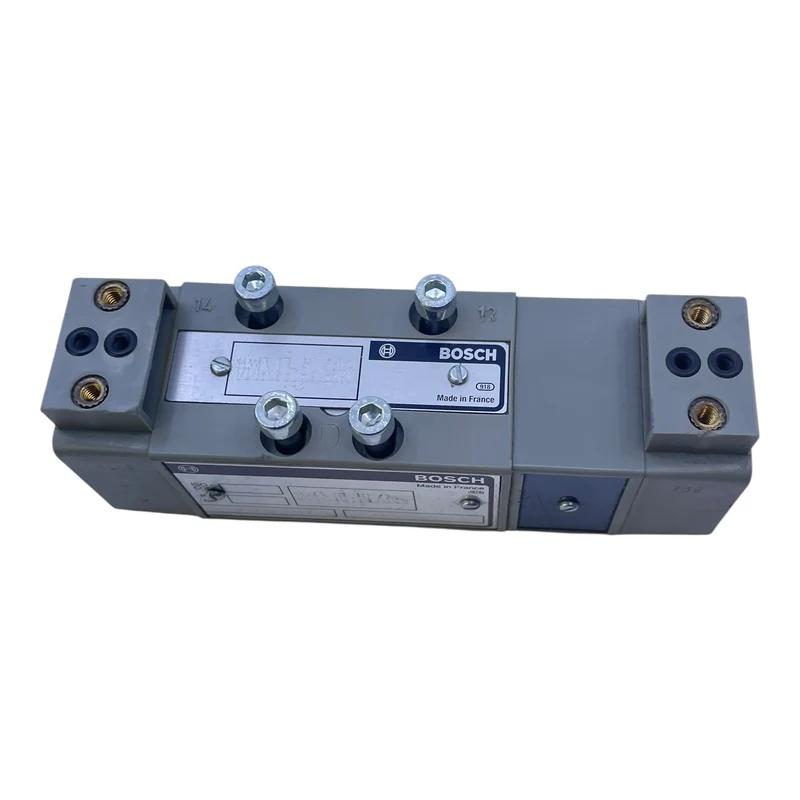 Bosch Magentventil Wegeventil 0820027066 | Magnetventil von Bosch für Industrie