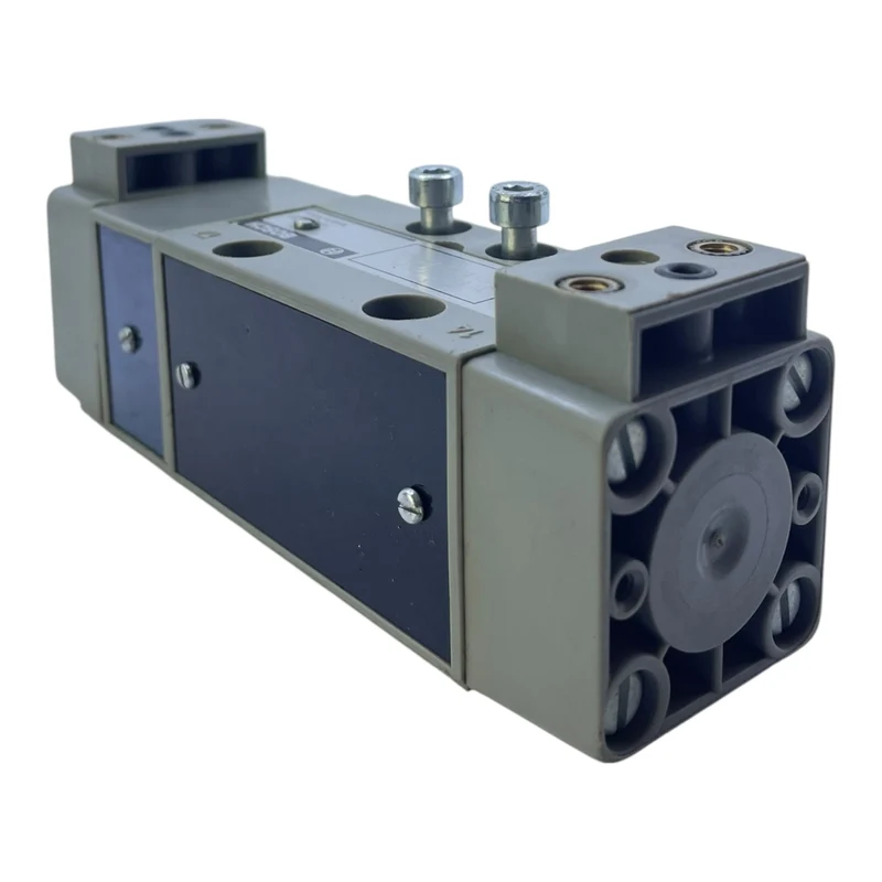 Bosch Magnetventil Wegeventil 0820027016 | Magnetventil von Bosch für Industrie