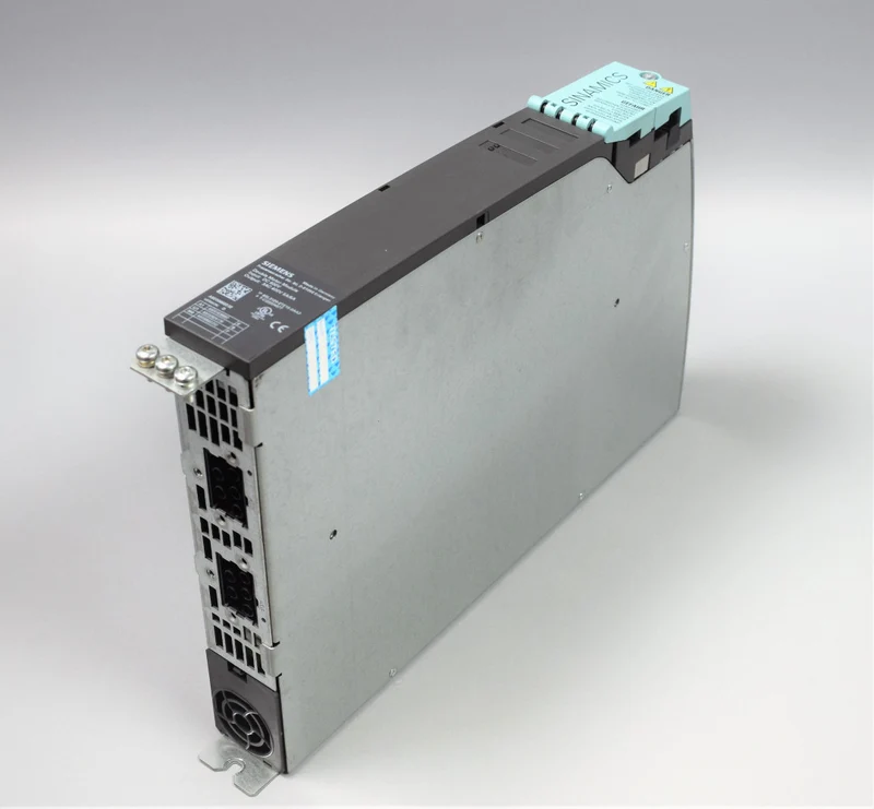 SIEMENS 6SL3120-2TE15-0AA3 auf Lager
