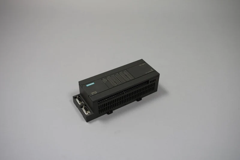 SIEMENS 6ES7216-2AD00-0XB0 auf Lager