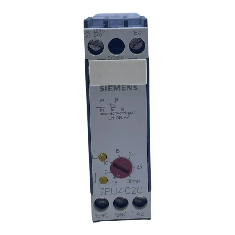 Siemens Zeitrelais Relais 7PU4020-5AN20 Relais für den Industriellen Einsatz