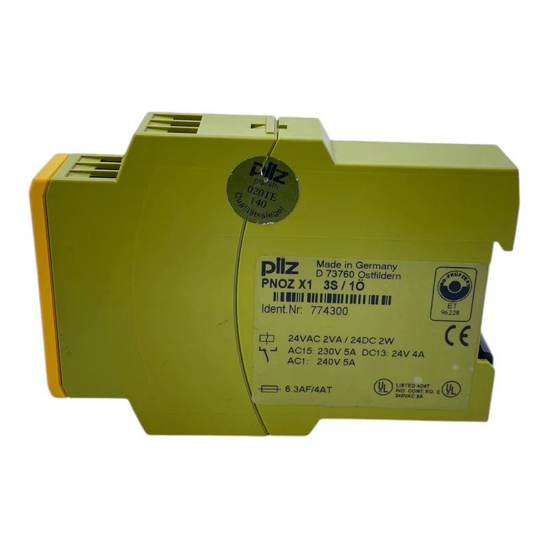 Pilz PNOZ24VDC3S1Ö Sicherheitsrelais 474695 für den industriellen Einsatz Relais