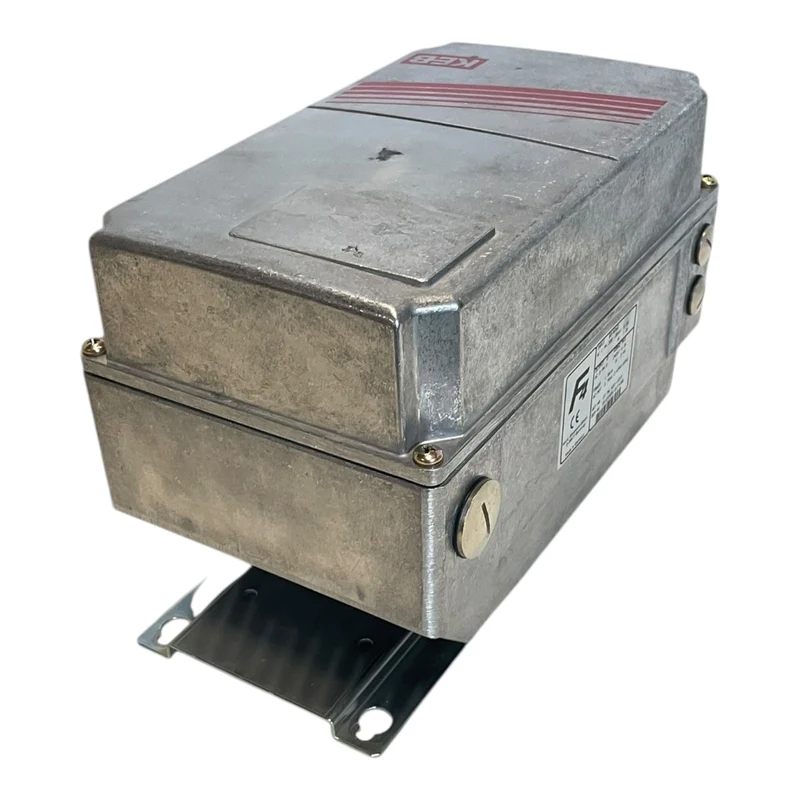 KEB Frequenzumrichter 0,75kW 07.M4.S2D-1220 Umrichter für industriellen Einsatz