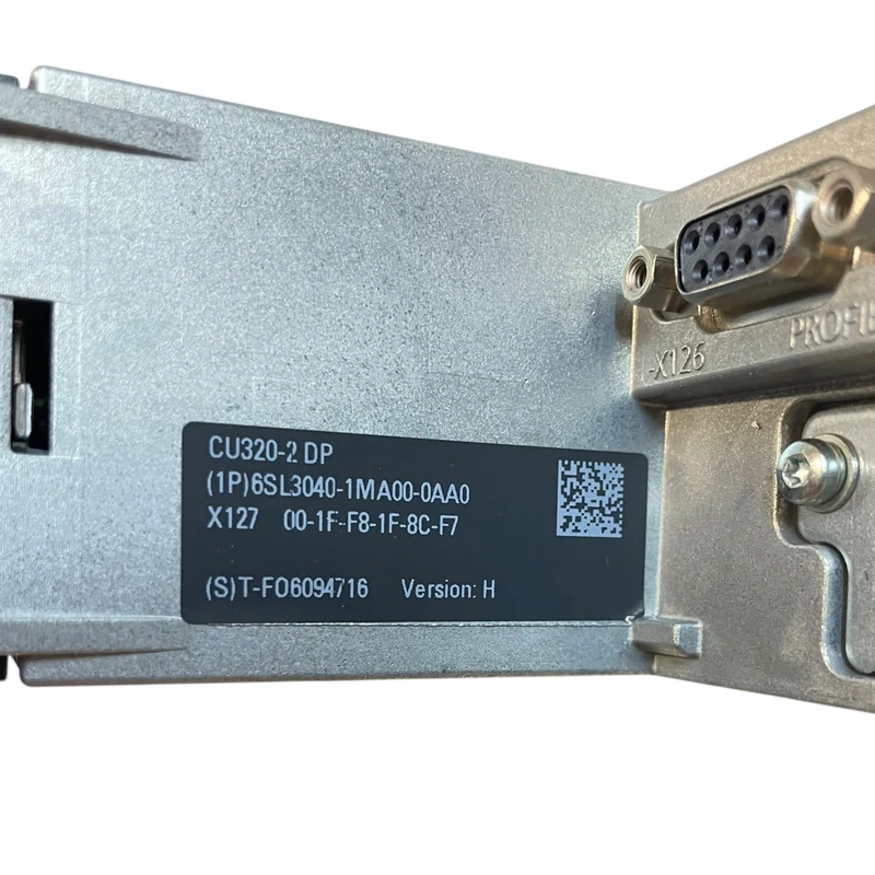 Siemens 6SL3040-1MA00-0AA0 Sinamics Frequenzumrichter für industriellen Einsatz