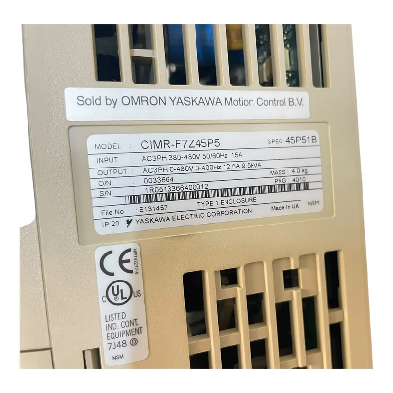 Omron CIMR-F7Z45P5 Frequenzumrichter für industriellen Einsatz