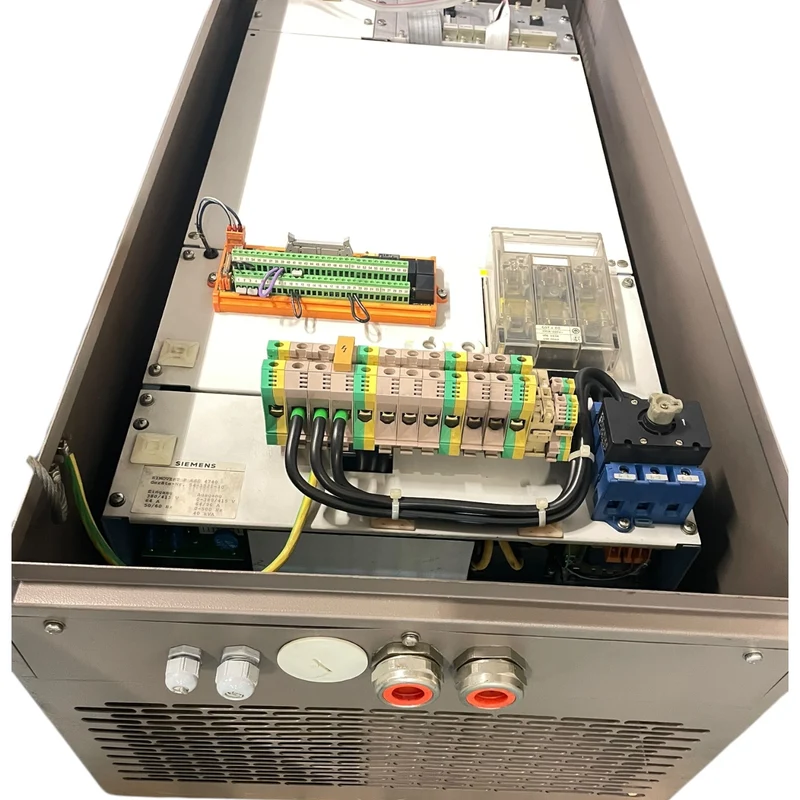 Siemens Frequenzumrichter SIMOVERT P 40kVA 500Hz 6SE4740 Umrichter 6SE4740